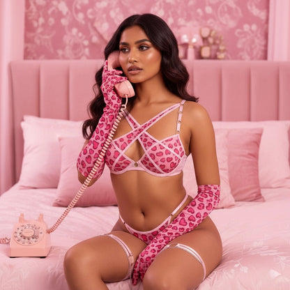 Babygirl❤️ Lingerie set with gloves