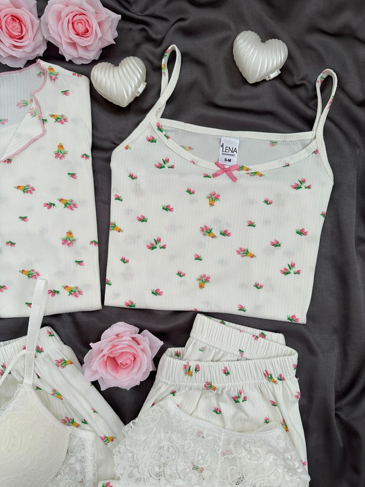 Tulip Bouquet Patterned 6-Piece and Pajama Set