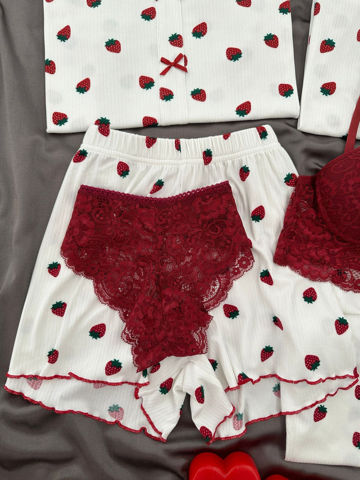 Strawberry Patterned 6-Piece and Pajama Set