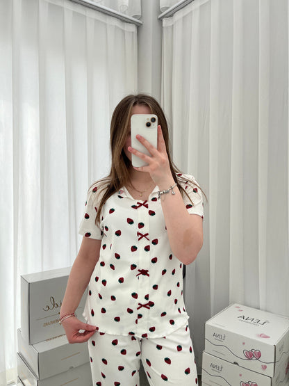 Strawberry Patterned 6-Piece and Pajama Set