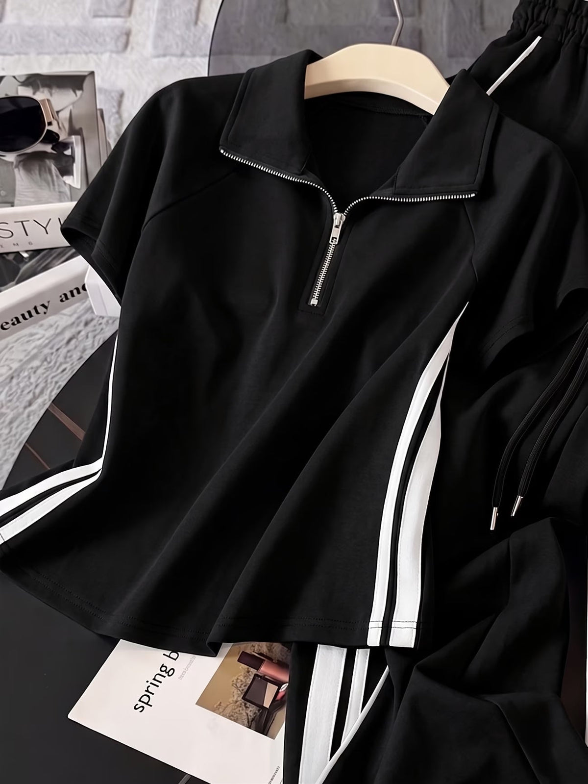 Women's Color Block Half-Zip Collar Top & Jogger Pants Casual 2-Piece Co-Ord Set