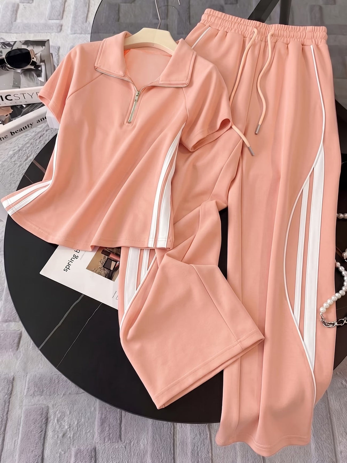 Women's Color Block Half-Zip Collar Top & Jogger Pants Casual 2-Piece Co-Ord Set