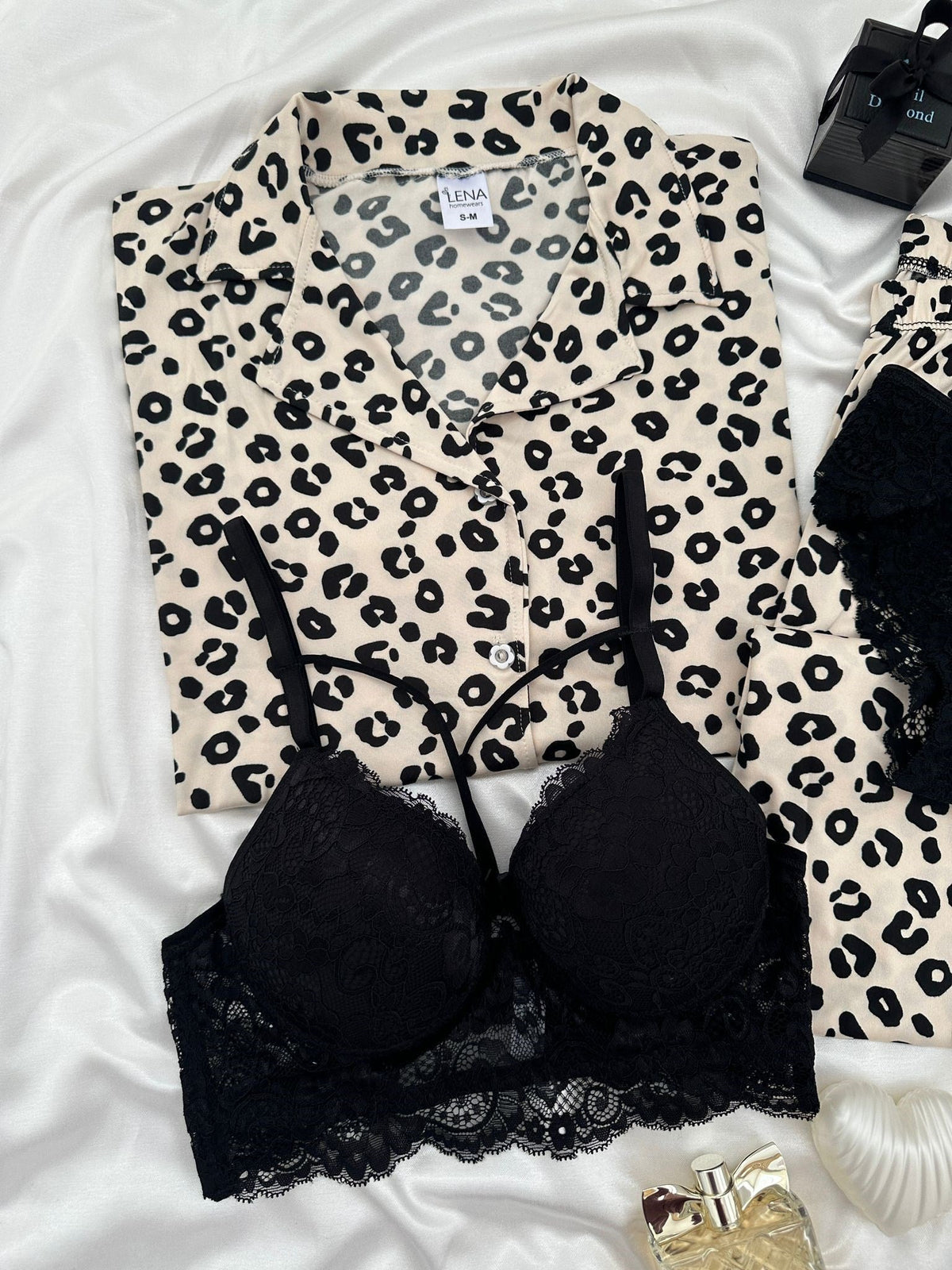 Leopard Print Four-Piece Short-Sleeved Pajama Set