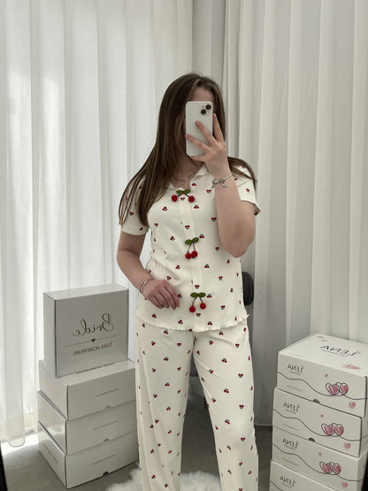 Tiny Cherry Patterned 6-Piece & Pajama Set